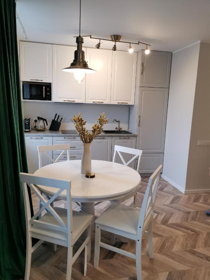 Cosy Center Apartment Klaipėda Exteriör bild